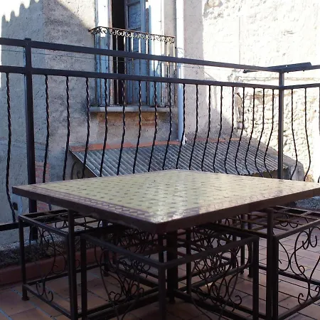 Petite Maison Catalane Sous Le Clocher De St Jean *