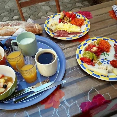 Petite Maison Catalane Sous Le Clocher De St Jean 펜션 *